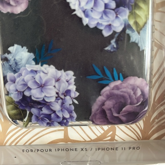 iPhone XS/ Iphone 11 Pro Case - Picture 5 of 5